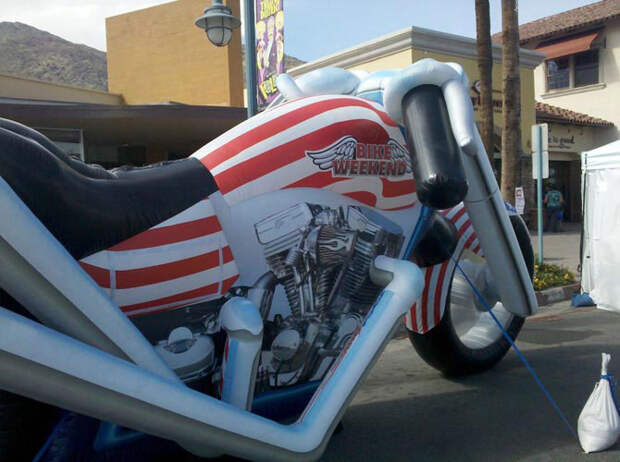 Необычные фотографии из Google Street View