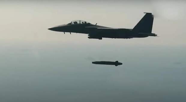 Претендент на должность главы МИД ФРГ выступал за увеличение поставок оружия