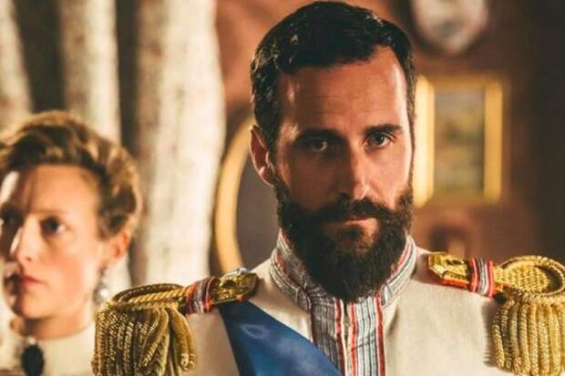 Что посмотреть в июле: 6 новых сериалов и фильмов Что посмотреть в июле: 6 новых сериалов и фильмов