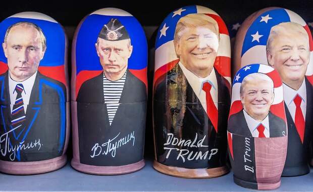 Опытный разведчик и хвастливый шоумен: Guardian «проанализировала» Путина и Трампа