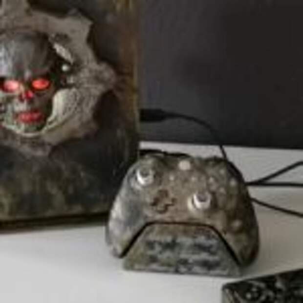 Представлен Xbox One X в стиле Gears of War  