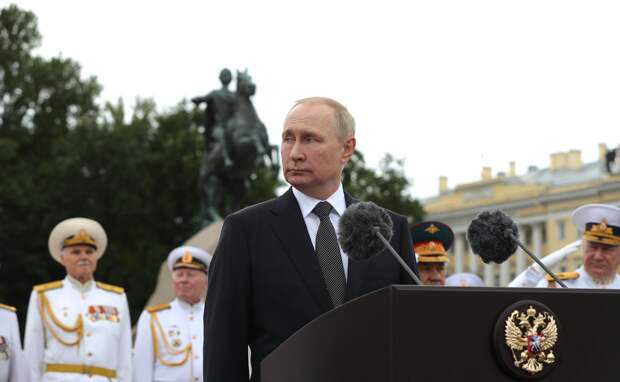 Белый дом: США будут внимательно следить за визитом Путина в КНДР