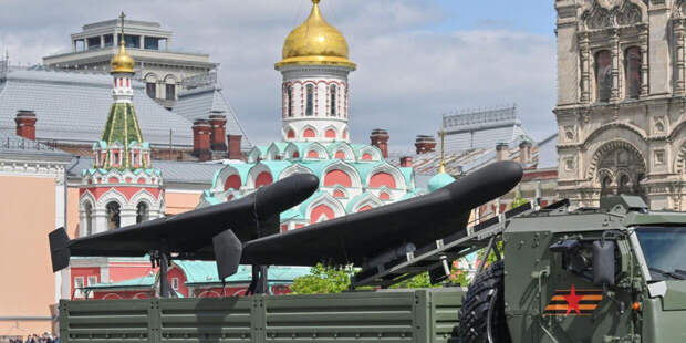 «Русские "Шахеды" присоединились к иранским "Шахедам" и теперь бьют по ПВО США в Персидском заливе»