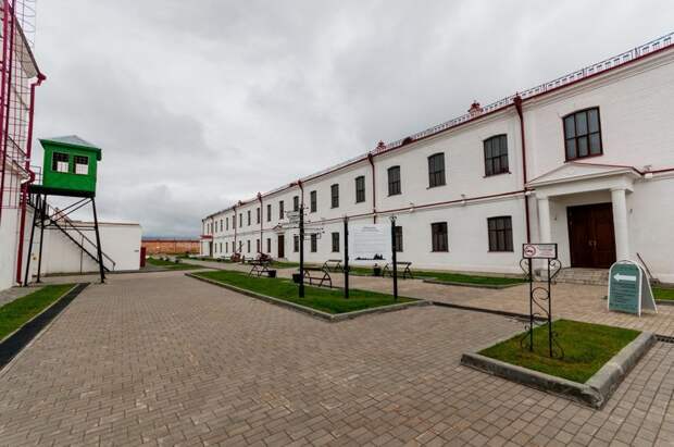 Тобольск. Тюремный замок путешествия, факты, фото