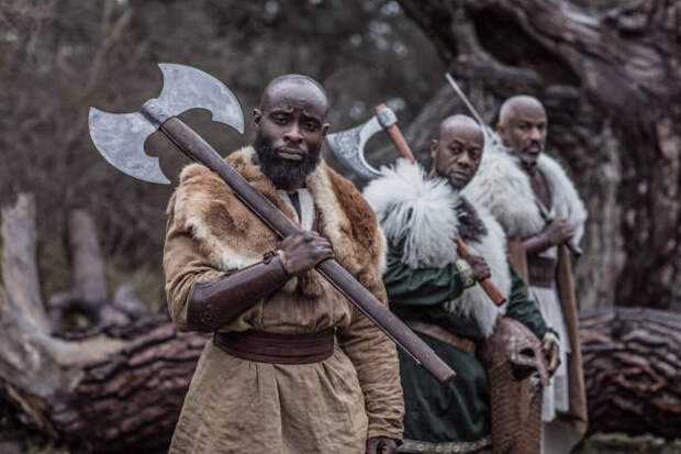 Начал тут смотреть на днях новый сериал «Ронья, дочь разбойника» по одной из любимых книжек моего детства, написанной Астрид Линдгрен.