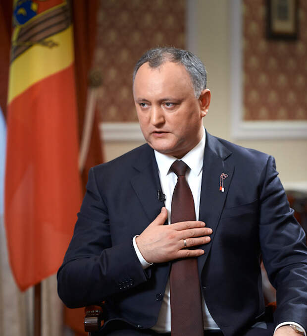 Додон обещает молдаванам много российских денег Додон обещает молдаванам много российских денег