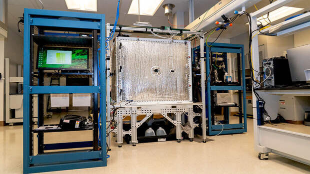 Инженеры создали «облако в коробке» для изучения штормов и дождей