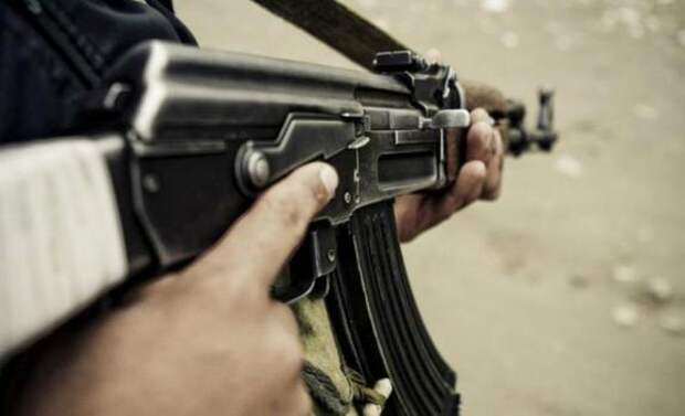 В Афганистане девочка застрелила и ранила нескольких боевиков "Талибана", убивших ее родителей