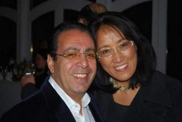 Эли Сахай с супругой.