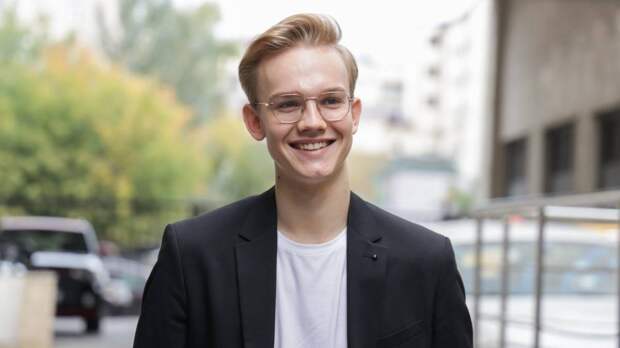 «Планку надо поднимать»: Владислав Миллер — о киноиндустрии, популярности и зрителях