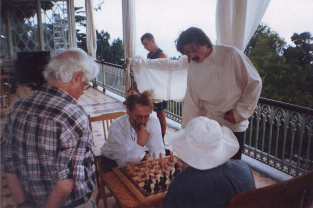 На съёмках фильма «Невечерняя»