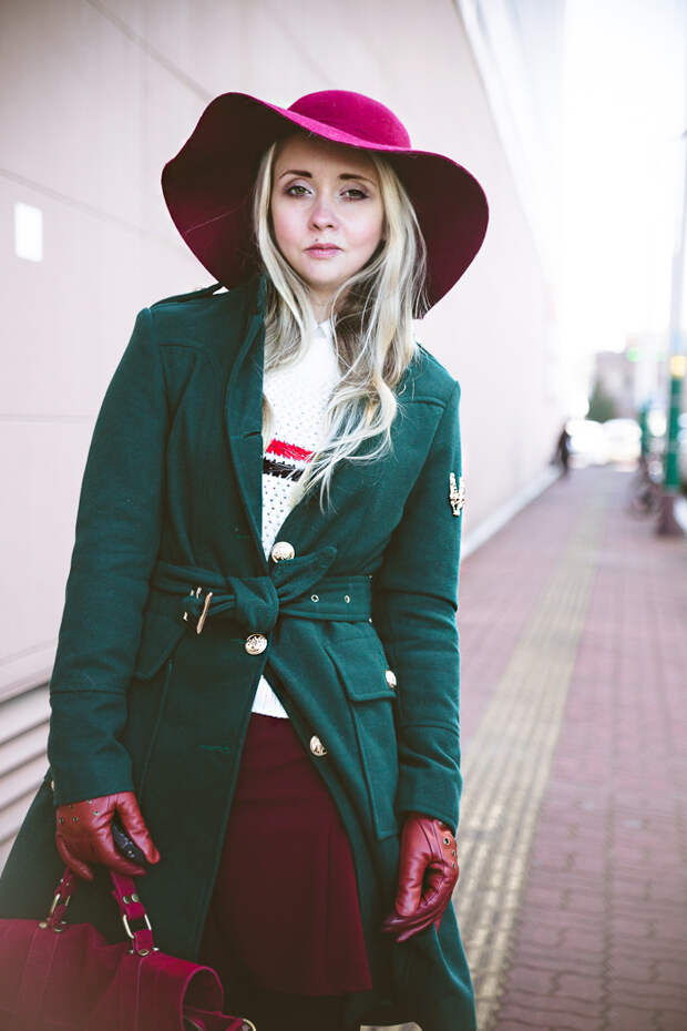 Olga choi fashion blogger myblondegal South Korea elegant smart casual Oasap military coat Choies wine floppy hat Kooding sweater Kate-Katy over knee boots-06390