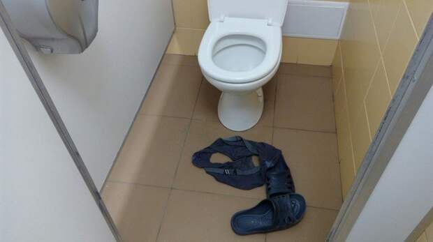 Необъяснимые вещи, которые кто-то ведь одобрил