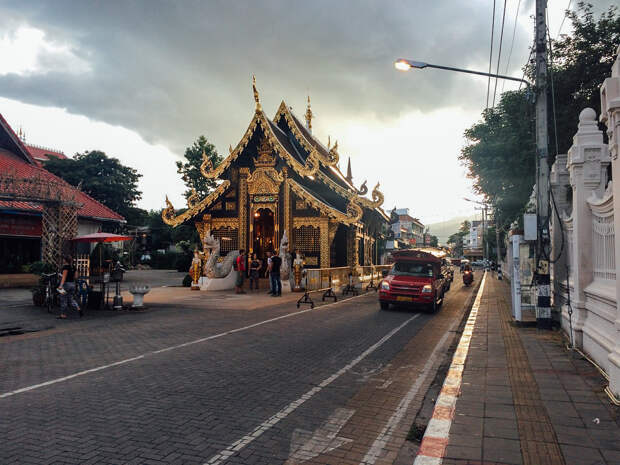 Путешествие по Таиланду, Чиангмай: Улицы Старого Города