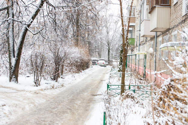 Туляки подали более четырёх тысяч жалоб на уборку снега и течь кровли с 1 по 7 марта
