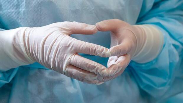 Уролог рассказал про главные опасности для простаты летом