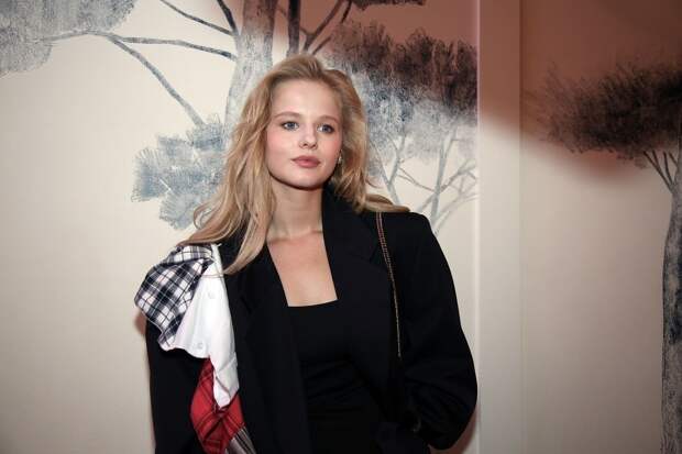 «Есть только один способ — не есть лишнего»: Бортич раскрыла секрет своей фигуры