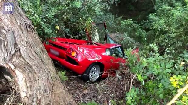 Богатые тоже плачут: у водителя навернулись слезы, когда он разбил Lamborghini Diablo за 0 000