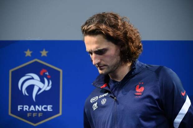 Полузащитник сборной Франции получил повреждение