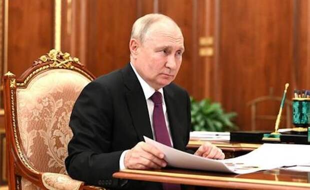 Путин подписал указ, позволяющий главе Минобороны иметь 12 заместителей