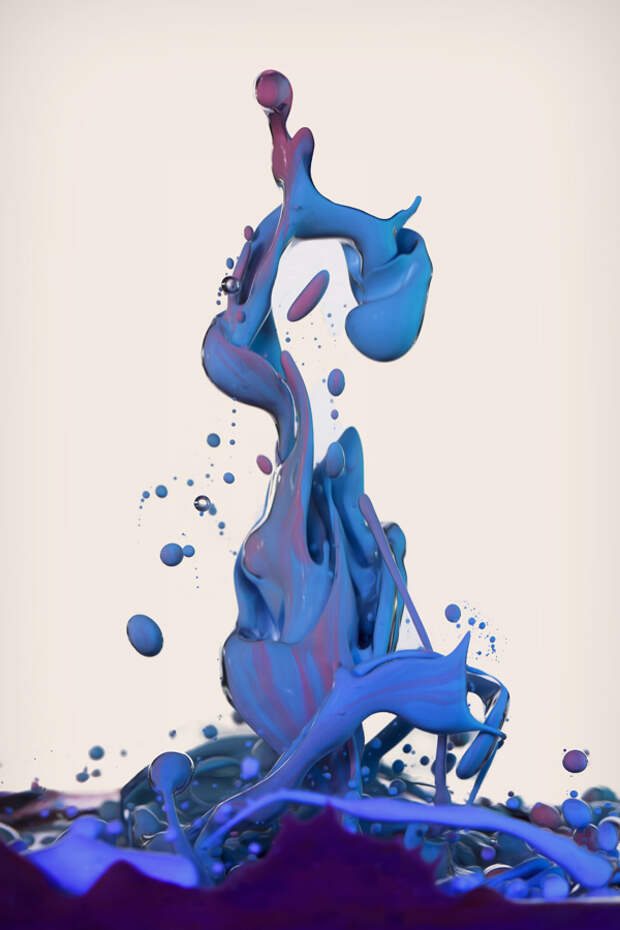 Альберто Севесо. Высокоскоростные фотографии брызг краски над водой