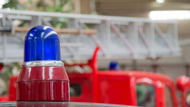 В Петербурге задержали «ВИП-такси» со спецсигналами спасателей