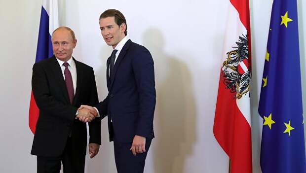 Президент РФ Владимир Путин и Федеральный канцлер Австрии Себастьян Курц во время встречи в Вене. 5 июня 2018