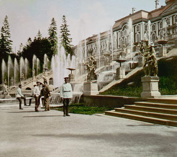 Каскады Петергофа. 1896 г. Каскады Петергофа. 1896 г.