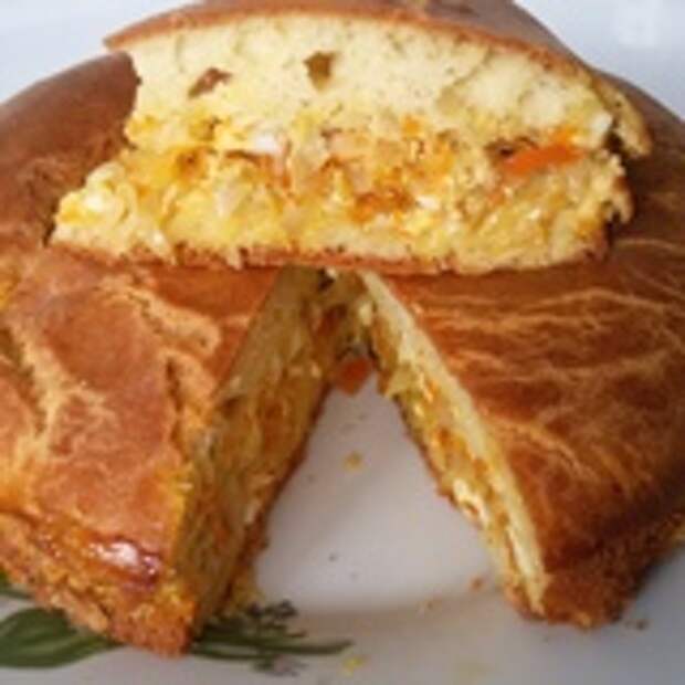 Быстрый капустный заливной пирог.