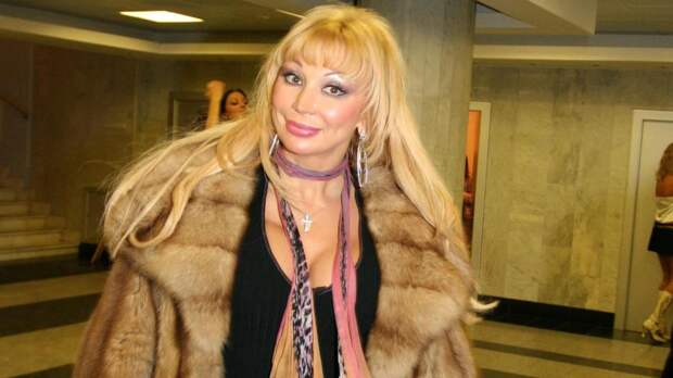 Маша Распутина может выступить в суде по делу о выселении из особняка