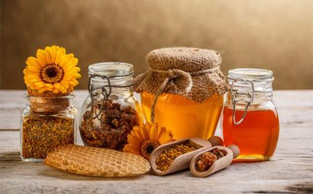 Мед, пчелиная пыльца и соты