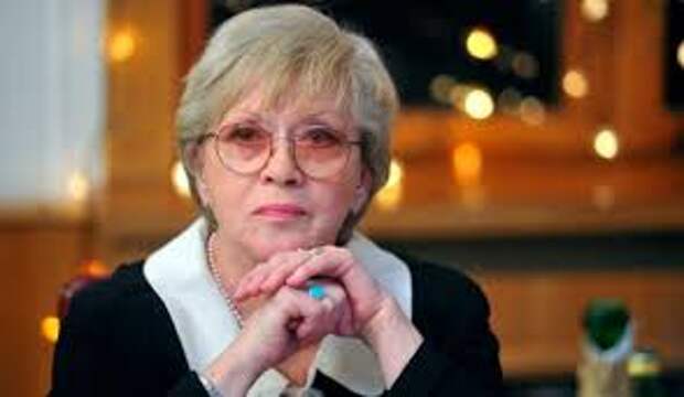 Врачи оценили состояние госпитализированной с COVID-19 Алисы Фрейндлих