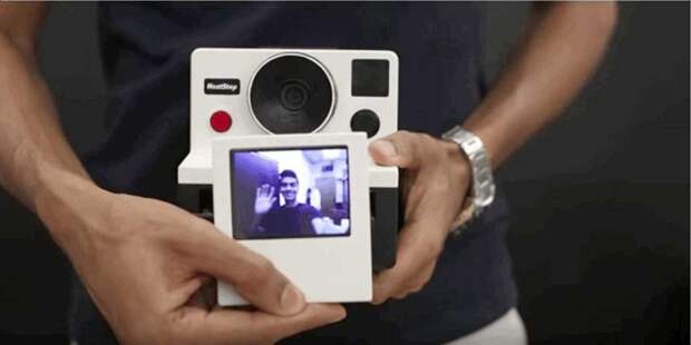 Новая жизнь моментальной фотографии: программист создал Polaroid, который печатает гифки