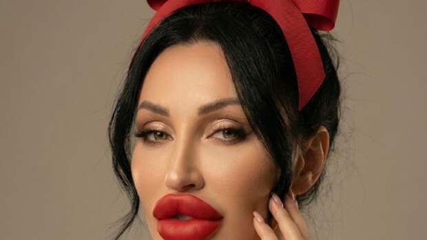 Бедность написана на лице: 3 признака, которые выдают проблемы с деньгами быстрее, чем одежда