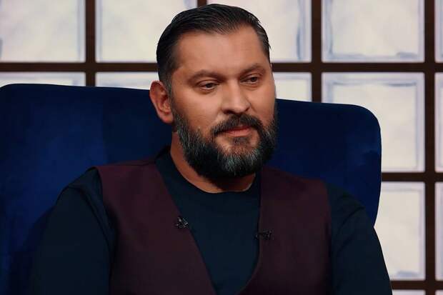 Известный ведущий поругался с бывшим участником «Дома-2» из-за вопроса о половом органе