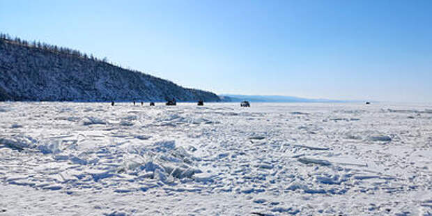 Трагедия на Байкале по пути к мысу Три Брата: семь туристов провалились под лед. Что об этом известно?