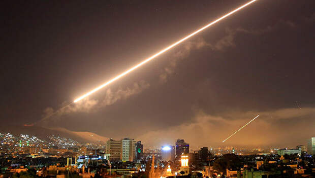 Ракетный удар по Дамаску. Архивное фото