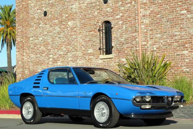 Редкое купе Alfa Romeo Montreal выставили на продажу (74 фото)