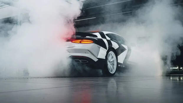 Трэвис Пастрана устроил «Джимхану» в штаб-квартире Bentley