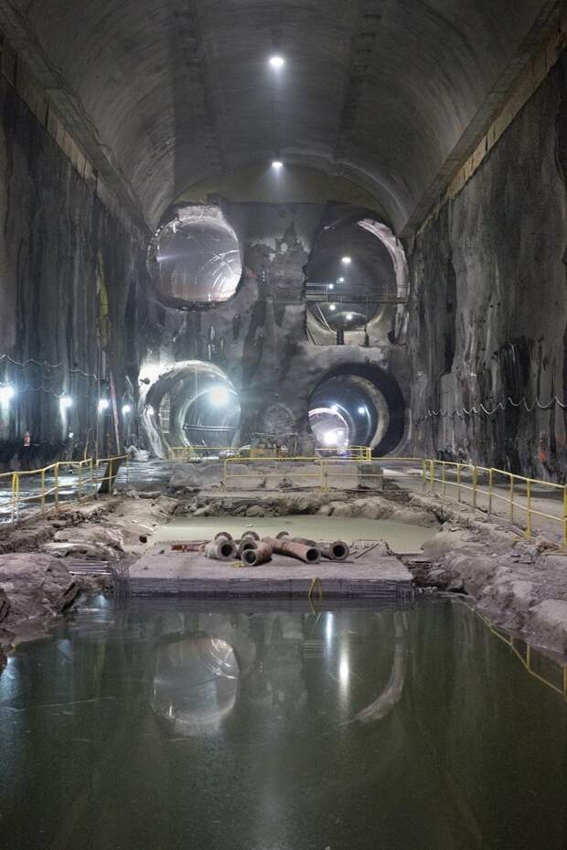 12. Очень медленная стройка метро, Манхэттен. Уже сомневаются: появится ли новая ветка бомбоубежище, заброшки, индастриал, интересно, фото