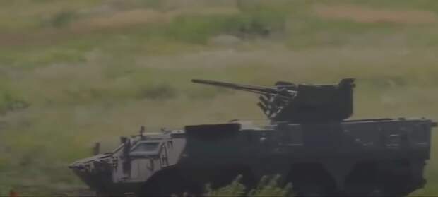 «Курганмашзавод» завершил предварительные испытания плавающего бронетранспортера БТ-3Ф