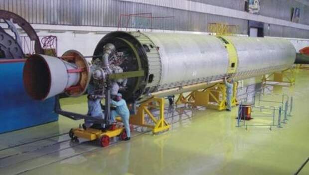 Универсальный ракетный модуль УРМ-1 ракеты-носителя (РН) 