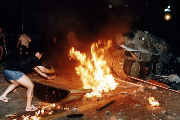 Фото: Jeff Widener / AP