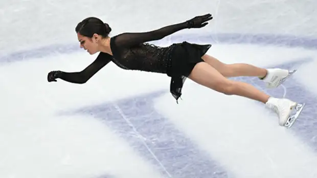 Медведева призналась, что иногда слишком много думает во время прокатов