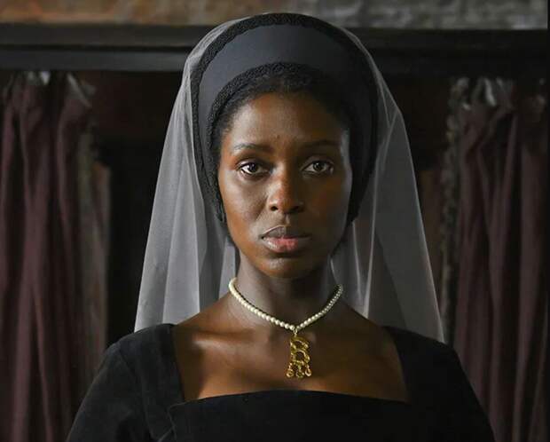 Джоди Тёрнер-Смит в роли Анны Болейн в сериале Anne Boleyn (Великобритания, 2021)