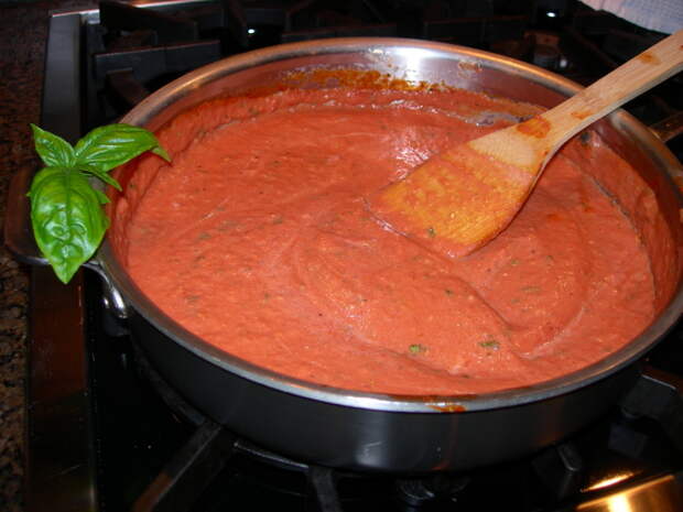 Сметанно-томатный соус. \ Фото: google.ru.