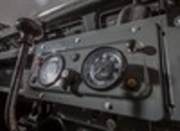 Land Rover с генами гусеницы