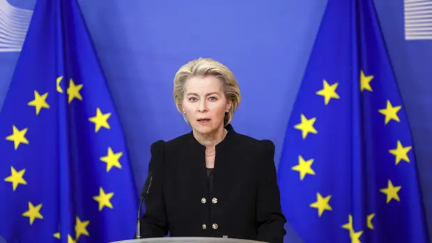 Глава ЕК фон дер Ляйен предупредила Россию о масштабных финансовых санкциях