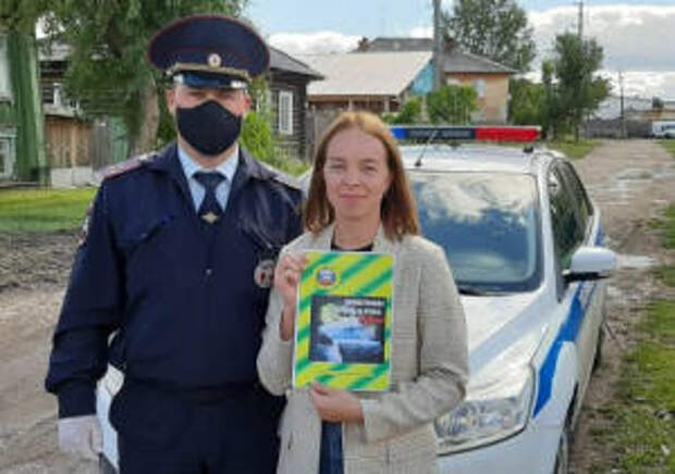 Сотрудники Ирбитской Госавтоинспекции провели акцию "Водитель, будь