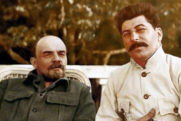 Владимир Ленин: Когда дело касается до классовых прибылей, то буржуазия продает Родину чужеземцам